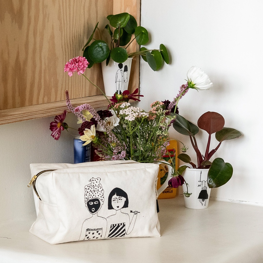 HELEN B - trousse de toilettes BATHROOM GIRLS