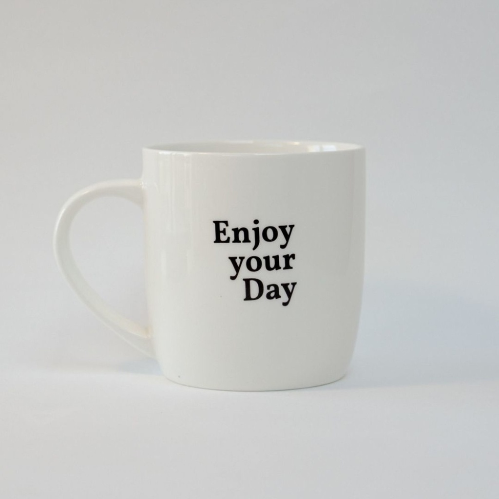 Arthur & Gusti - Mug I Am Not a Morning Person (copie)